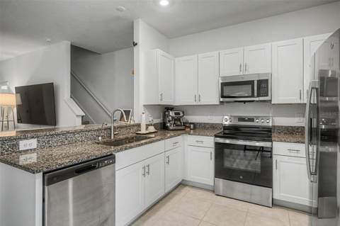 10261 Honey Hammock Way, San Antonio FL - photo 18 of 72