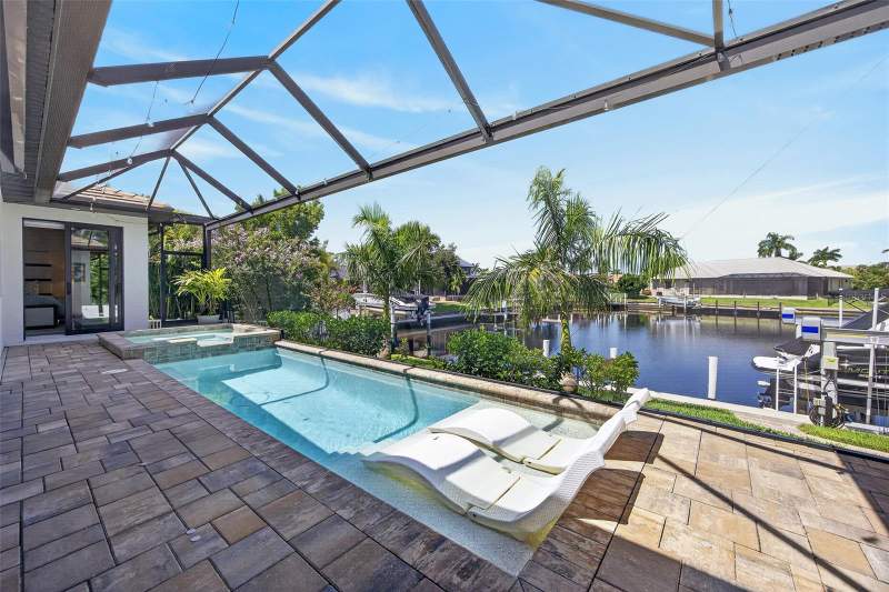 4 bedroom Single Family Residence at 1737 Casey Key Drive, Punta Gorda Isles Sec 12, Punta Gorda — photo 3