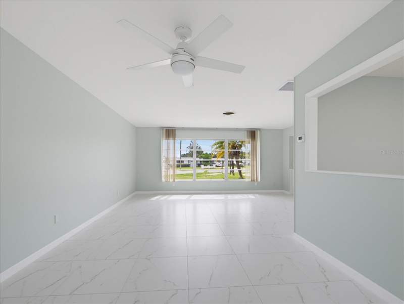 2 bedroom Single Family Residence at 1797 Pomelo Drive, Venice Gardens, Venice — photo 5