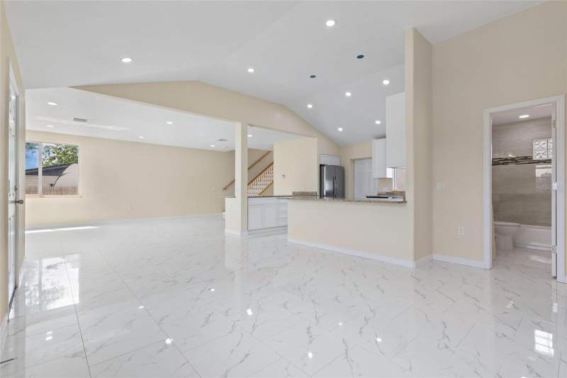 4 bedroom Single Family Residence at 743 Bayshore Drive, Fergusons Estates, Tarpon Springs — photo 4
