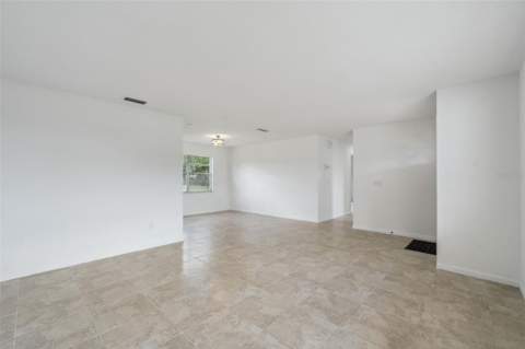 1679 E Apache Circle, Deltona FL - photo 6 of 30