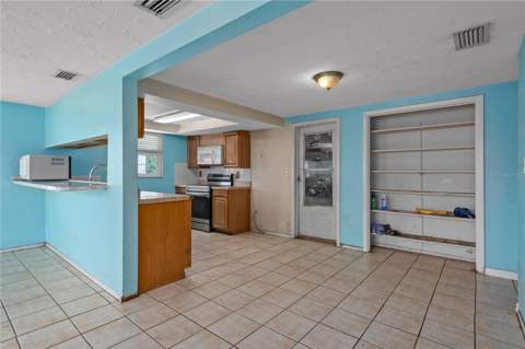 4934 Daphne Street, New Port Richey FL - photo 12 of 27