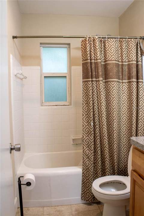 3142 Henderson Circle, Lakeland FL - photo 16 of 35