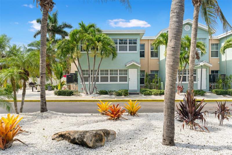 19417 GULF BOULEVARD #C106 home for sale in Barefoot Beach Resort Of Indian Shores