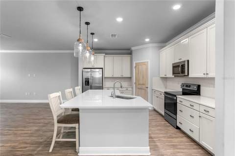 602 Ozona Village Drive, Palm Harbor FL - photo 14 of 32