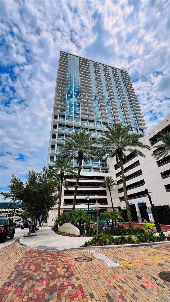 3 bedroom Condominium at 150 E Robinson Street #3102, Vue/Lk Eola, Orlando — photo 4