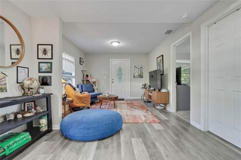 1815 E Seward Street, Tampa FL - photo 7 of 41