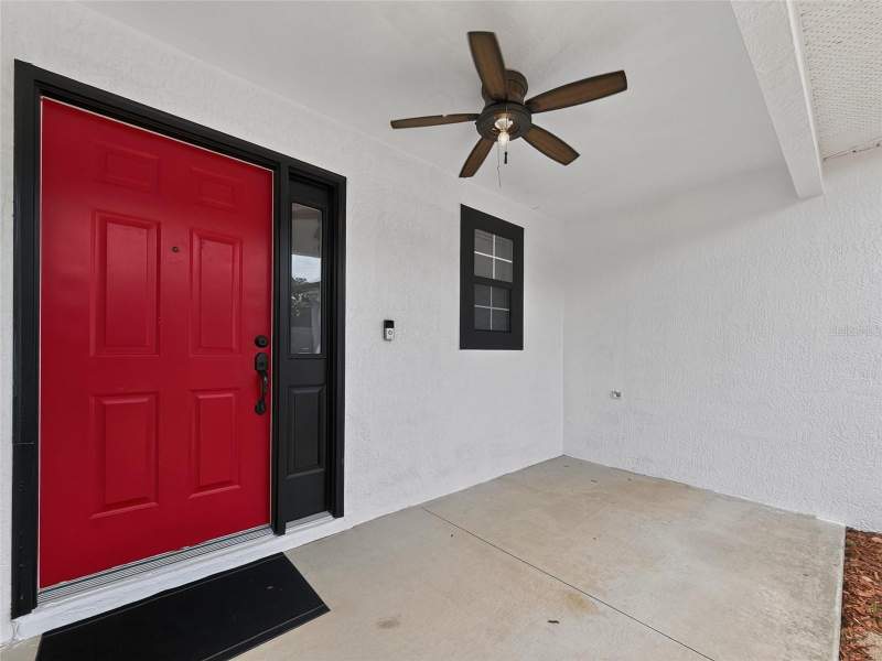 3 bedroom Single Family Residence at 370 Carriage Lane, Lady Lake Crestwood Manor, Lady Lake — photo 3