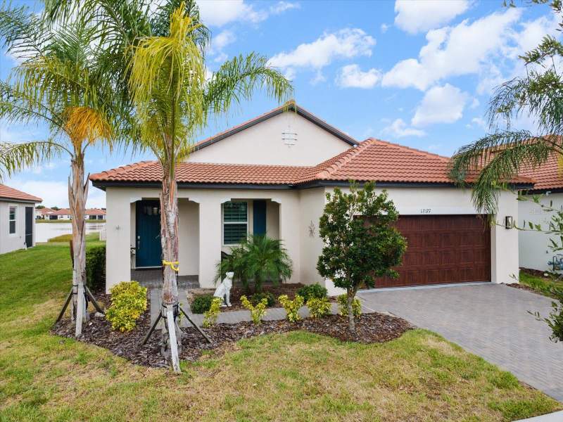 2 bedroom Single Family Residence at 17127 Holly Well Avenue, Forest Brooke, Wimauma — photo 3