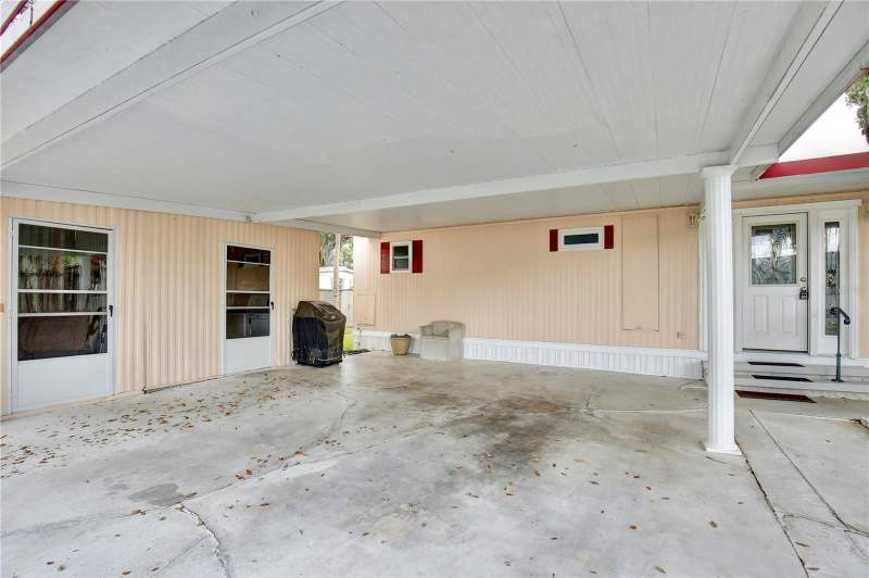 2 bedroom Mobile Home at 105 Canal View, Eustis Country Club Manor Mhp Unit 02A, Eustis — photo 3