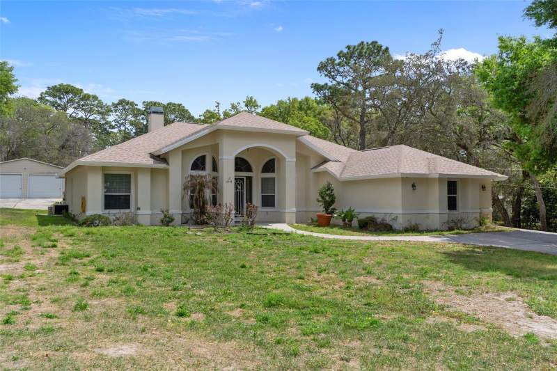 5 bedroom Single Family Residence at 17948 Greensboro Street, Leisure Hills, Spring Hill — photo 2
