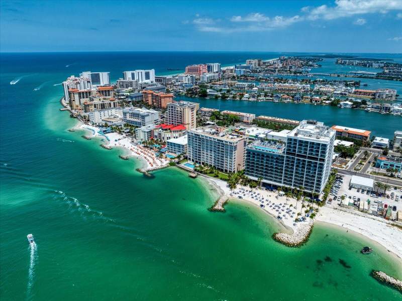 Continental Towers Inc Condo