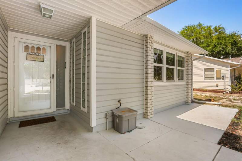 3 bedroom Single Family Residence at 1305 Moray Court, Scottish Hlnds Condo, Leesburg — photo 4