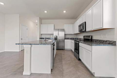 34230 Redwood Dawn Lane, Wesley Chapel FL - photo 6 of 6