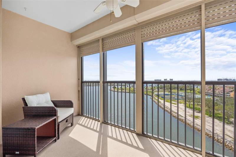 1 bedroom Condominium at 10355 Paradise Boulevard #907, Paradise Island Towers Condo, Treasure Island — photo 3