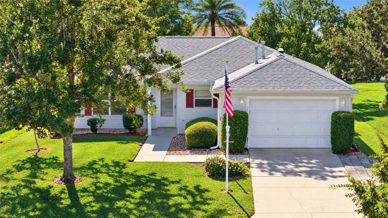 3 bedroom Single Family Residence at 17900 SE 92nd Amory Avenue, The Villages, The Villages — photo 2