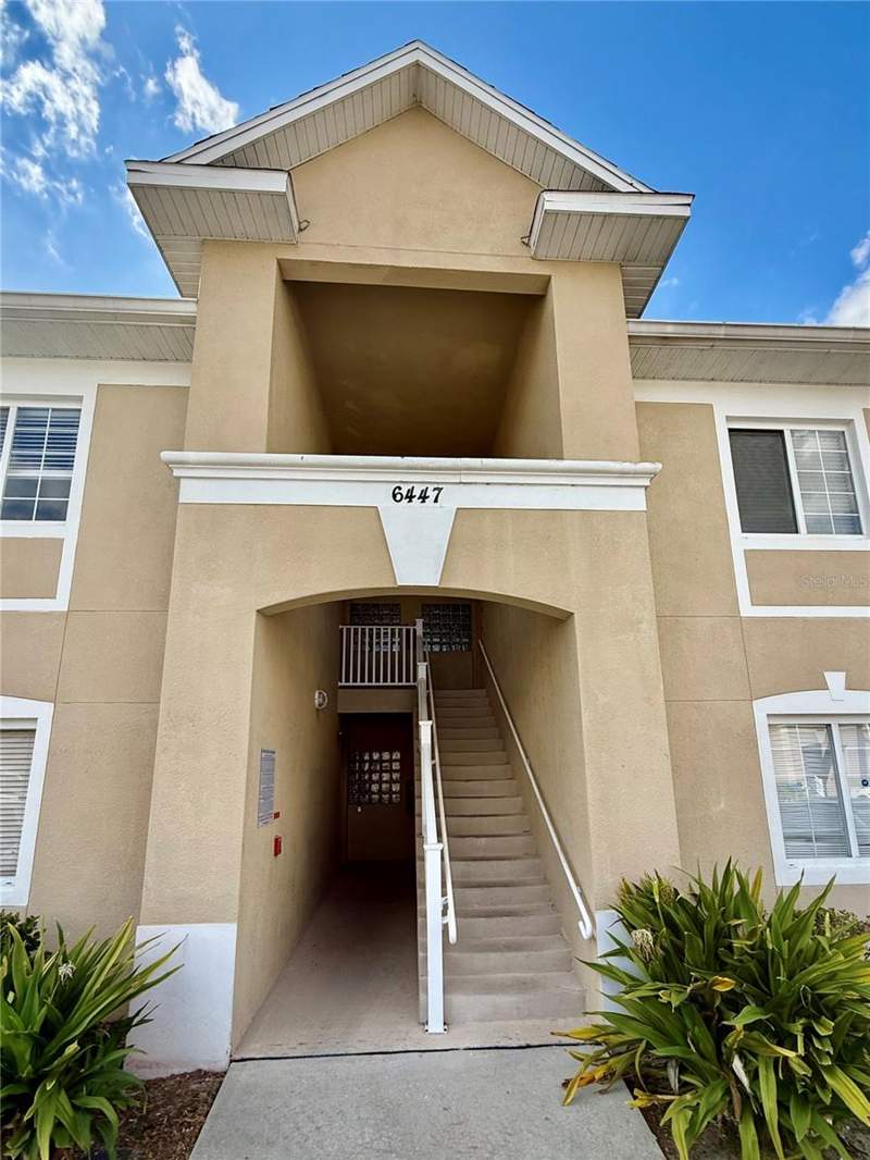 6447 CYPRESSDALE DRIVE #201 home for sale in Villages of Bloomingdale