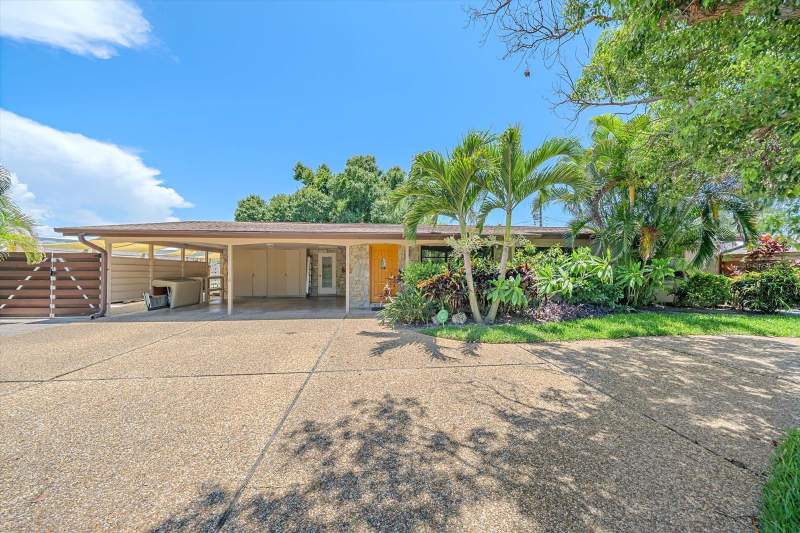 2462 CLEMATIS STREET home for sale in South Gate