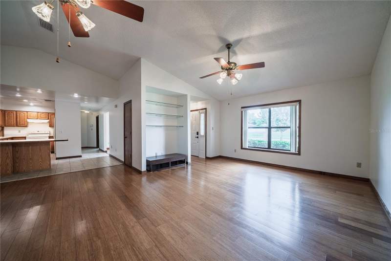 3 bedroom Single Family Residence at 5519 LAKE MARY JESS SHORES COURT, LAKE MARY JESS SHORES, ORLANDO — photo 3