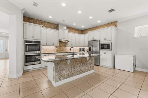 12837 Bovet Avenue, Orlando FL - photo 11 of 39