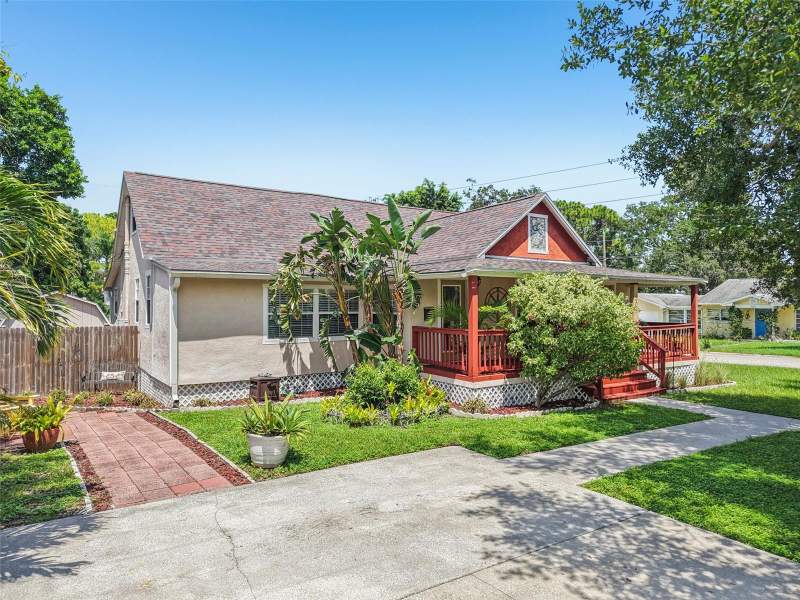 4 bedroom Single Family Residence at 501 32ND AVENUE, PURVIS & HARRIS 4TH ST ADD, ST PETERSBURG — photo 4