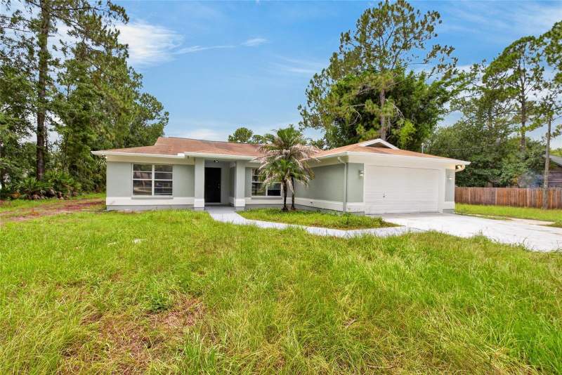 5 bedroom Single Family Residence at 27526 Green Willow Run, Quail Hollow Pines Unrec Plat, Wesley Chapel — photo 3