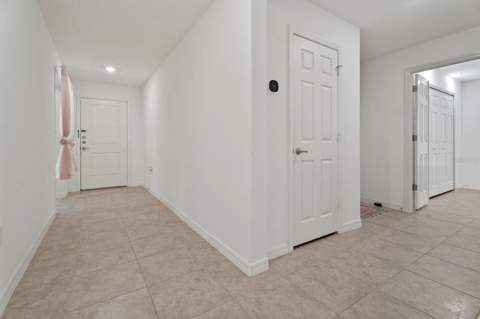 4521 Casablanca Avenue, Kissimmee FL - photo 6 of 59