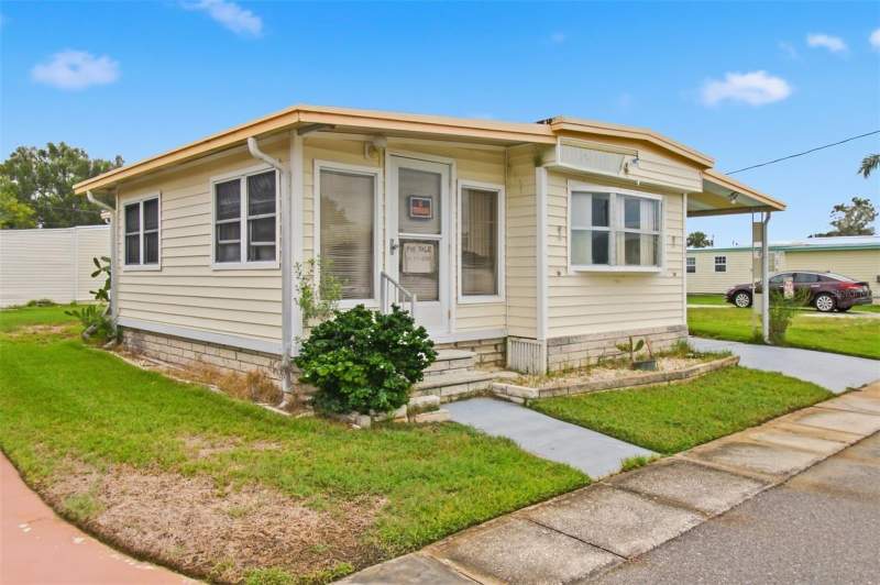 2 bedroom Mobile Home at 65 Schooner Drive #65, Palm Harbor, Palm Harbor — photo 4
