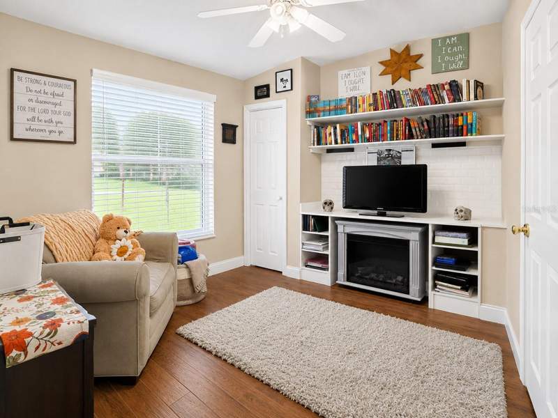 4 bedroom Single Family Residence at 2408 SE 23rd Place, Woodland Estates, Ocala — photo 4