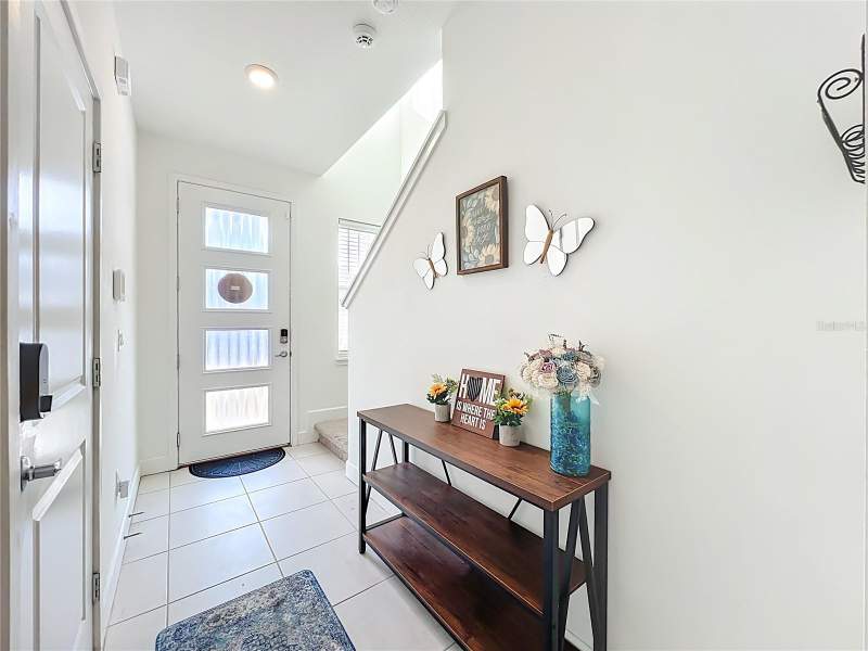 3 bedroom Townhouse at 1371 CAPTIVA COVE, TOWNHOMES AT RIVERS EDGE, SANFORD — photo 4