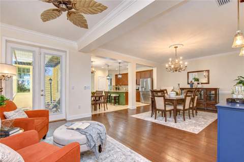 6810 Muncaster Court, Tampa FL - photo 8 of 84