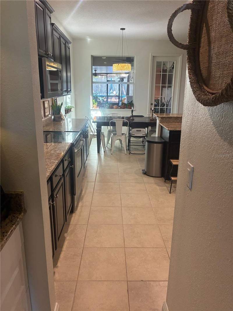 4 bedroom Single Family Residence at 960 Seburn Road, Emerson Park A B C D E K L M N, Apopka — photo 4