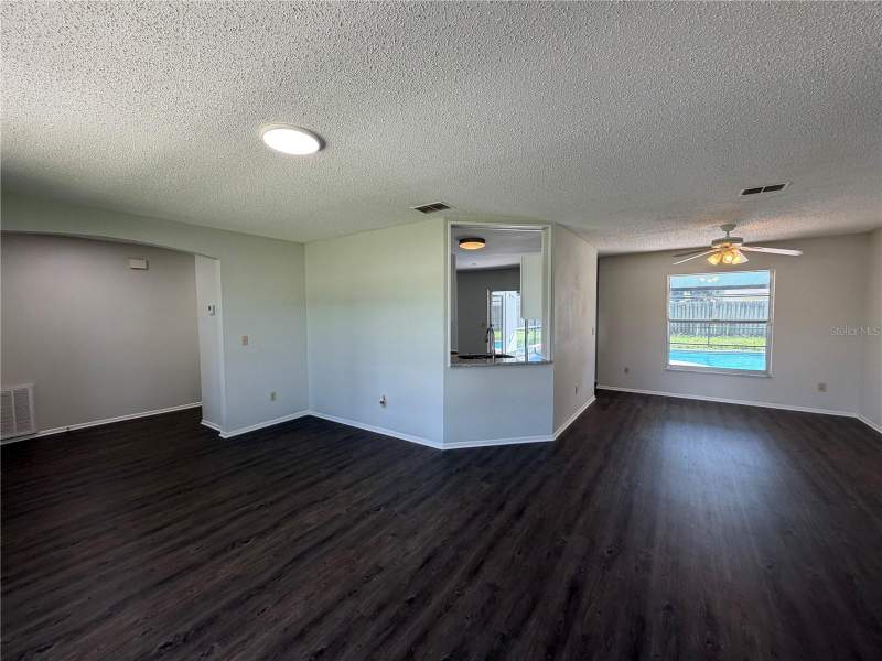 3 bedroom Single Family Residence at 7704 Simon Ridge Court, Indian Ridge Unit 4, Kissimmee — photo 3