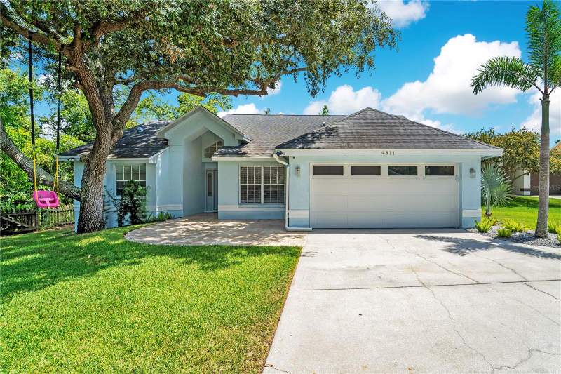 Klosterman Oaks Village