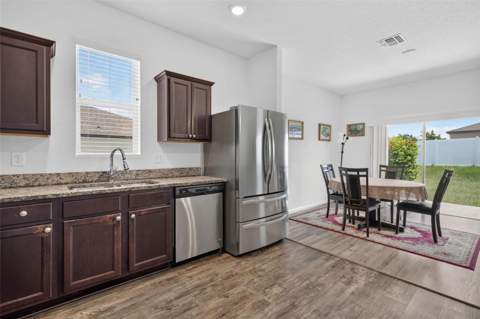 16434 Blooming Cherry Drive, Groveland FL - photo 9 of 37