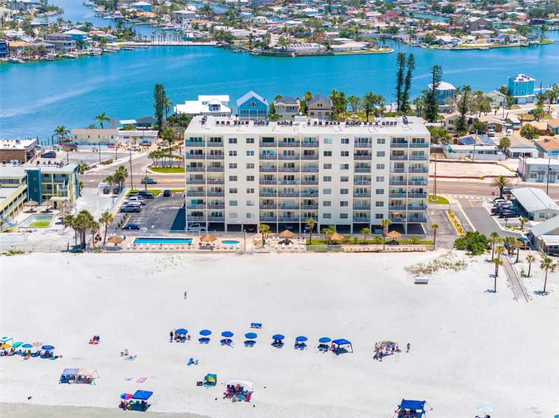 Sea Breeze Of Madeira Condo