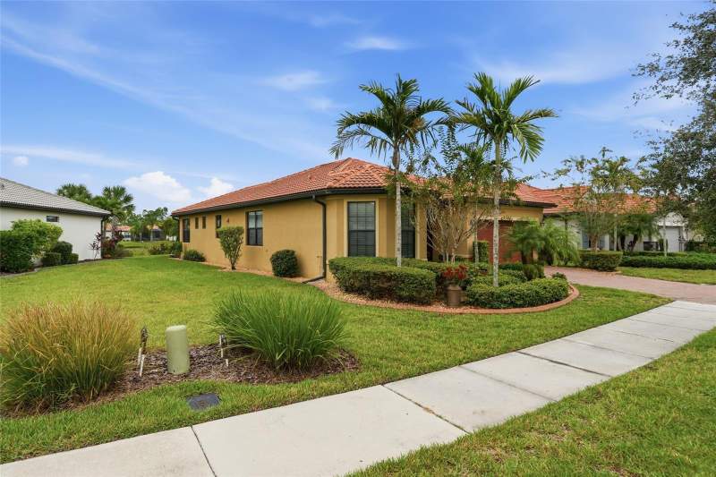 2 bedroom Single Family Residence at 1512 Hyssop Loop, Cypress Falls At The Woodlands, North Port — photo 3