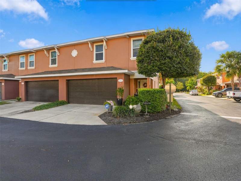 3 bedroom Townhouse at 1868 Sommarie Way, Townhomes At Brittany Park, Tarpon Springs — photo 3