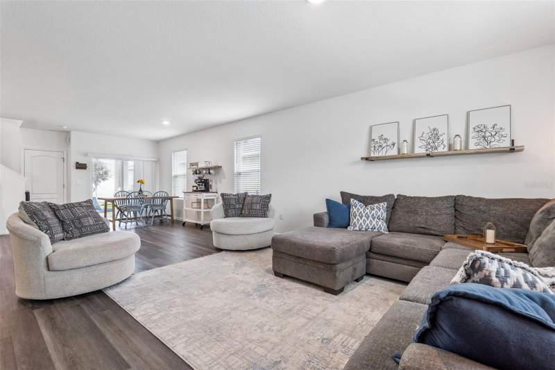 4 bedroom Single Family Residence at 5368 Hayloft Drive, Windrose, Apopka — photo 4