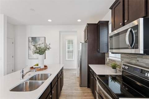 8818 Upper Carrel Circle, Orlando FL - photo 22 of 52