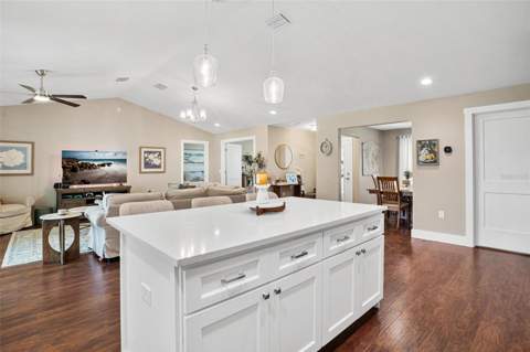 206 Shannon Lane, Lady Lake FL - photo 15 of 40