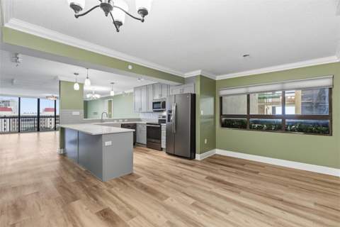 2413 Bayshore Boulevard #1004, Tampa FL - photo 8 of 50