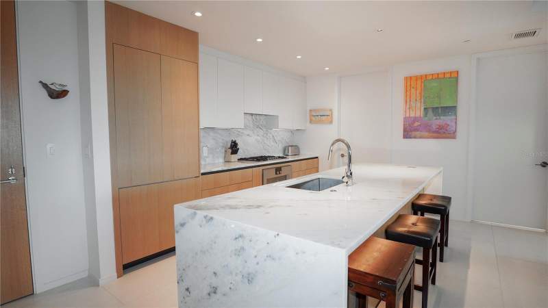 2 bedroom Condominium at 1020 Sunset Point Road #512, Serena By The Sea Condo, Clearwater — photo 5