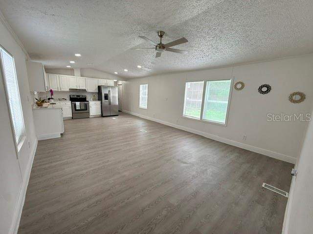 3 bedroom Manufactured Home at 3464 SE 91st Place, Big Rdg Acres, Ocala — photo 4