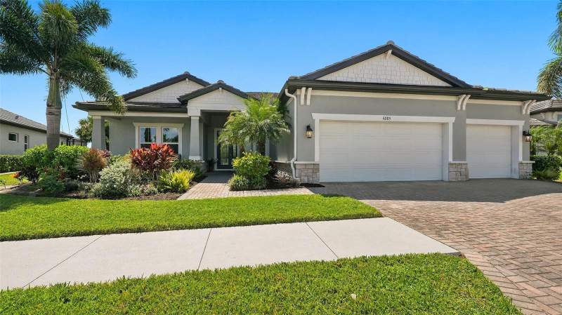 6285 RIVO LAKES BOULEVARD home for sale in Rivo Lakes