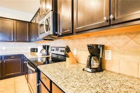 8811 Macapa Drive, Kissimmee FL - photo 6 of 88