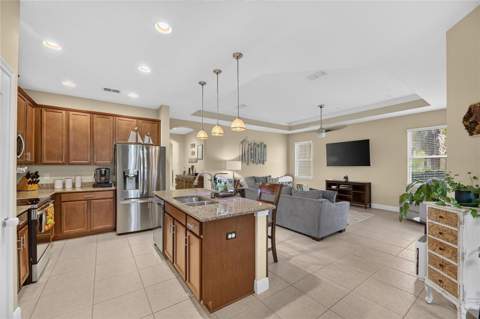 6911 Sail View Lane, Apollo Beach FL - photo 17 of 96
