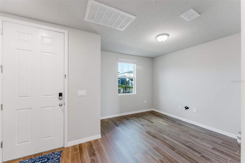 4 bedroom Single Family Residence at 5252 Sanders Oak Trail, Silver Springs, St Cloud — photo 4