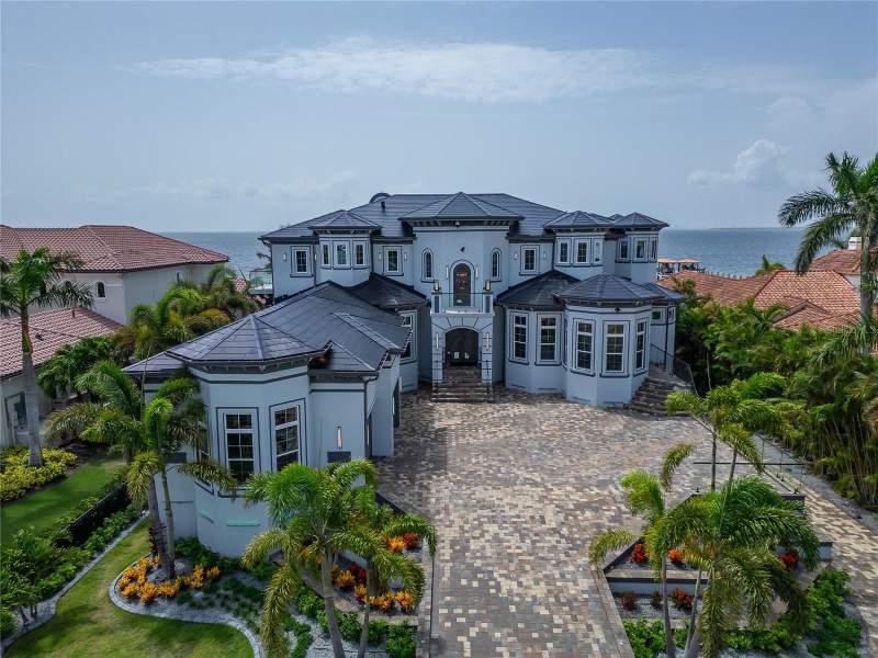 6526 SURFSIDE BOULEVARD home for sale in Mustique Bay
