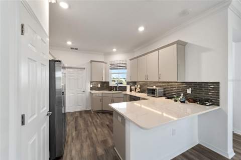 10406 SW 96 Loop, Ocala FL - photo 17 of 38